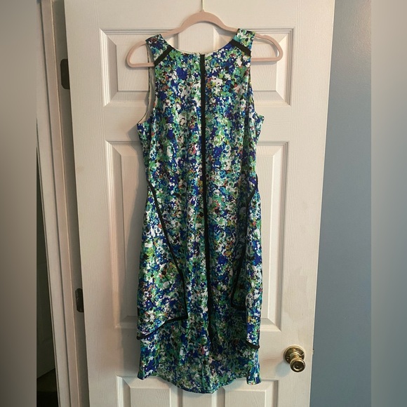 Ann Taylor Floral BLue Green High Low Sleeveless Tiered MIDI Dress Women’s Sz 10 - Picture 3 of 11